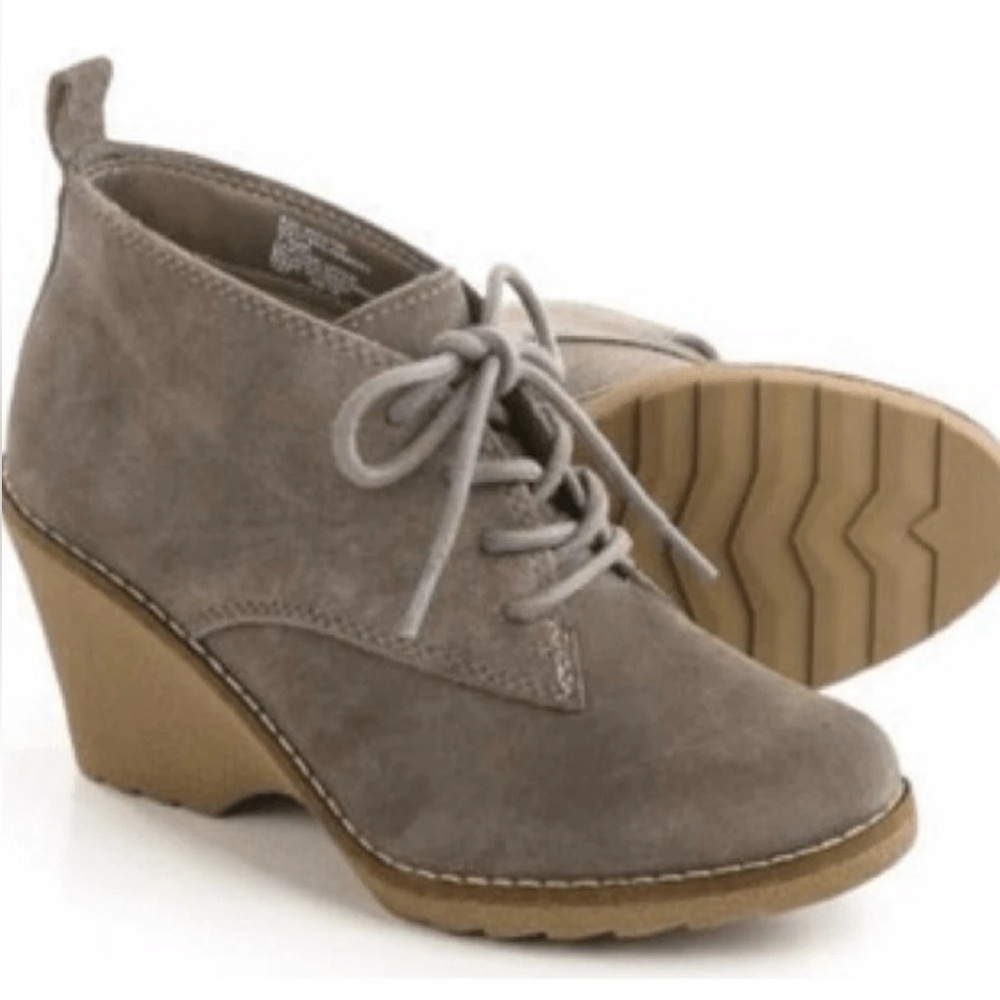 Gray Suede Lace-Up Ankle Boots - White Mountain Wedge Desert Boots